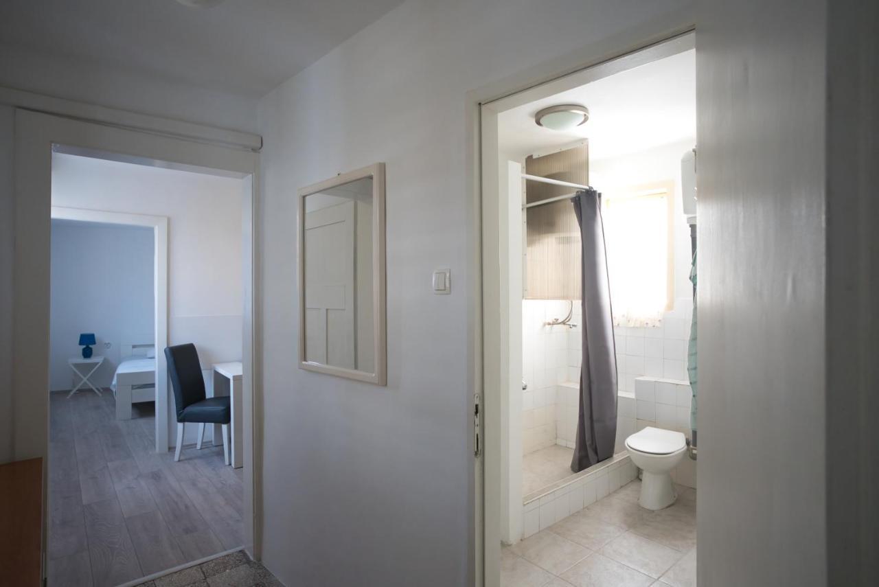 Apartment Fly Split Exterior foto